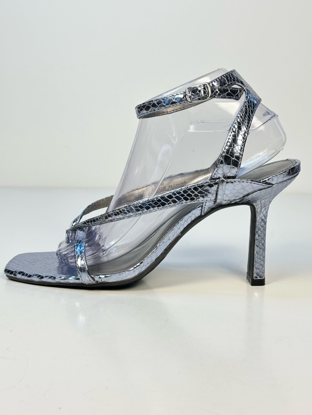 Wothington Tulipa Thong Silver Tone Stiletto Sandals 9.5 - Picture 7 of 12